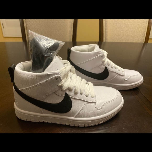 Nike White and Black High-Top Sneakers - Picture 2 of 13